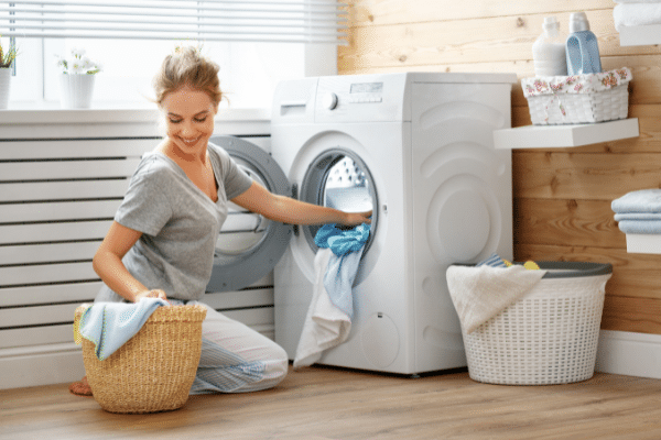 Lire la suite à propos de l’article Top 3 des meilleurs lave-linge séchants en 2024 | Avis & Comparatif